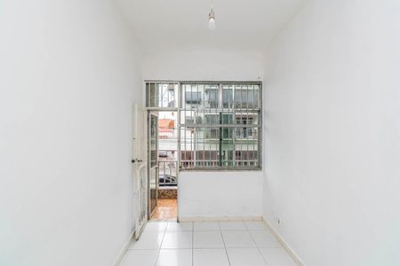 Apartamento à venda com 65m², 2 quartos e 1 vagaSala