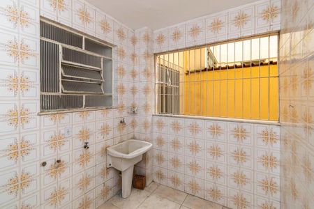 Apartamento à venda com 65m², 2 quartos e 1 vagaÁrea de Serviço