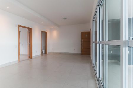 Sala de apartamento para alugar com 4 quartos, 170m² em Centro, Mogi das Cruzes