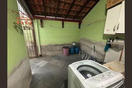 Casa à venda com 81m², 2 quartos e 2 vagas Casa à venda com 81m², 2 quartos e 2 vagasFoto 12