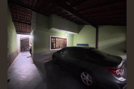 Casa à venda com 81m², 2 quartos e 2 vagas Casa à venda com 81m², 2 quartos e 2 vagasFoto 03