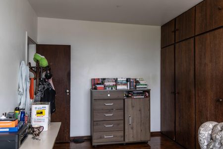 Apartamento à venda com 123m², 3 quartos e 2 vagasQuarto 1