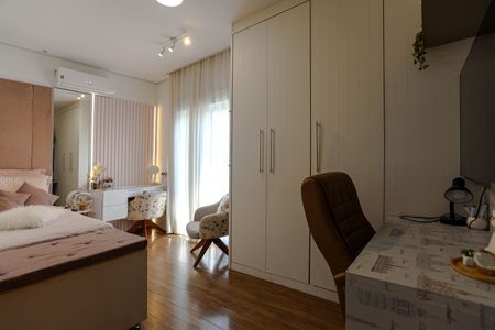 Casa de condomínio para alugar com 240m², 3 quartos e 4 vagasSuíte 1