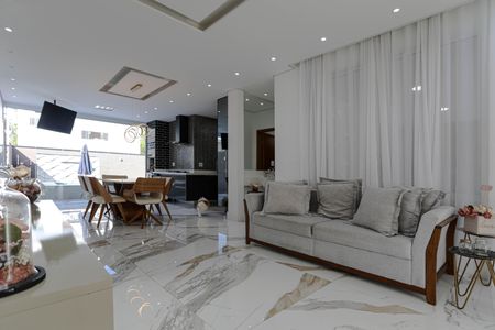 Casa de condomínio para alugar com 240m², 3 quartos e 4 vagasSala 3