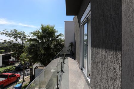 Casa de condomínio para alugar com 240m², 3 quartos e 4 vagasSacada da Suíte 1
