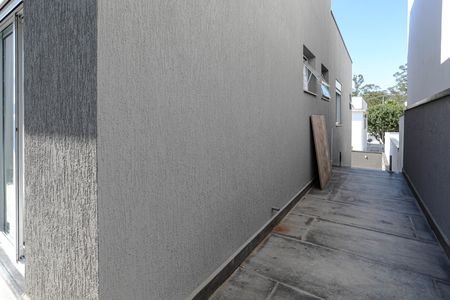 Casa de condomínio para alugar com 240m², 3 quartos e 4 vagasSacada da Suíte 1