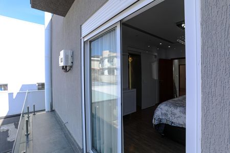 Casa de condomínio para alugar com 240m², 3 quartos e 4 vagasSacada da Suíte 3