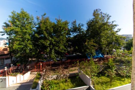 Vista da Sala de apartamento à venda com 2 quartos, 60m² em Morro do Estado, Niterói