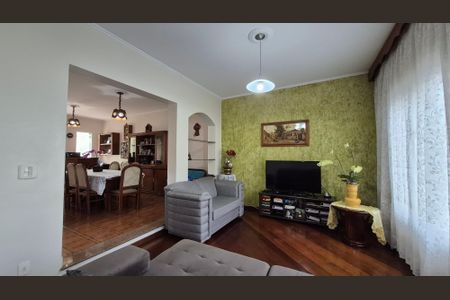 Sala de casa à venda com 4 quartos, 240m² em Vila Humaita, Santo André