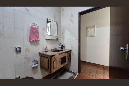 Casa à venda com 240m², 4 quartos e 3 vagasBanheiro