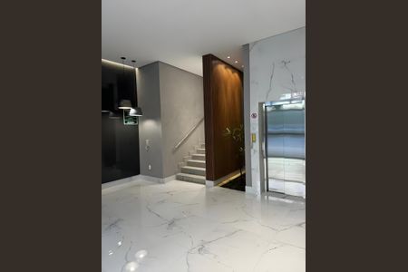 Apartamento à venda com 53m², 2 quartos e 2 vagas Apartamento à venda com 53m², 2 quartos e 2 vagasEntrada