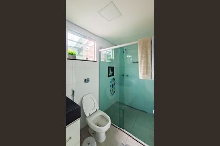 Casa à venda com 124m², 3 quartos e 1 vaga Casa à venda com 124m², 3 quartos e 1 vagaBanheiro da Suíte