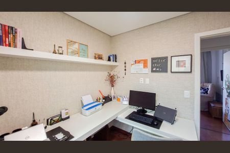 Casa à venda com 124m², 3 quartos e 1 vaga Casa à venda com 124m², 3 quartos e 1 vagaEscritório