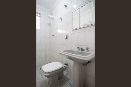 Casa à venda com 122m², 2 quartos e 1 vagaBanheiro 2