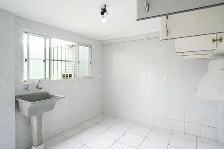 Casa à venda com 122m², 2 quartos e 1 vagaÁrea de serviço