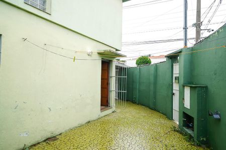 Casa à venda com 122m², 2 quartos e 1 vagaQuintal