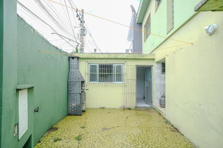 Casa à venda com 122m², 2 quartos e 1 vagaQuintal
