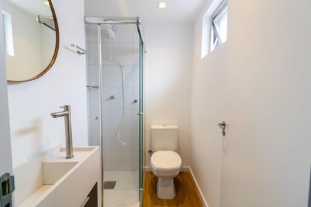 Banheiro de apartamento para alugar com 1 quarto, 52m² em Cidade Baixa, Porto Alegre