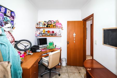 Casa de condomínio para alugar com 162m², 2 quartos e 2 vagas Casa de condomínio para alugar com 162m², 2 quartos e 2 vagasEscritório