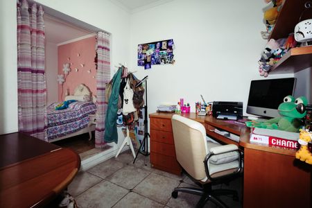 Casa de condomínio para alugar com 162m², 2 quartos e 2 vagas Casa de condomínio para alugar com 162m², 2 quartos e 2 vagasEscritório