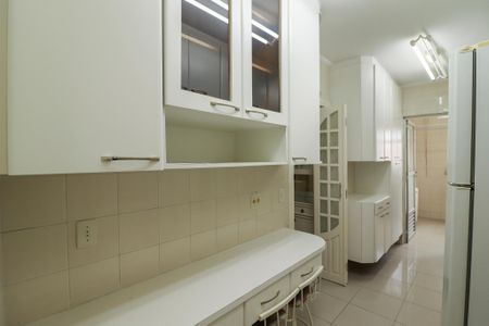 Apartamento à venda com 89m², 3 quartos e 2 vagas Apartamento à venda com 89m², 3 quartos e 2 vagasCozinha
