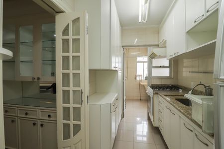 Apartamento à venda com 89m², 3 quartos e 2 vagas Apartamento à venda com 89m², 3 quartos e 2 vagasCozinha