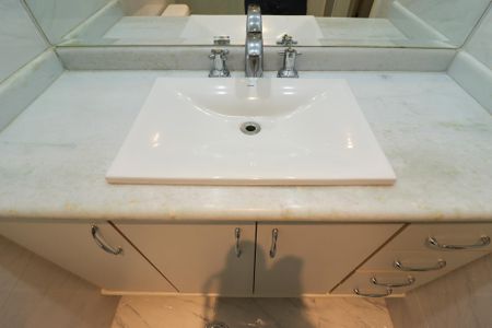 Apartamento à venda com 89m², 3 quartos e 2 vagas Apartamento à venda com 89m², 3 quartos e 2 vagasBanheiro Social