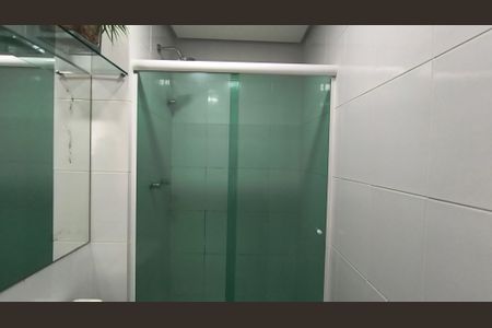 Apartamento à venda com 83m², 3 quartos e 2 vagasBanheiro Social 