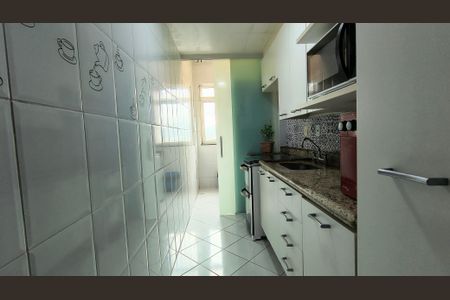 Apartamento à venda com 83m², 3 quartos e 2 vagasCozinha e Área de Serviço