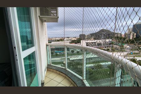 Apartamento à venda com 83m², 3 quartos e 2 vagasSacada da Suíte 1