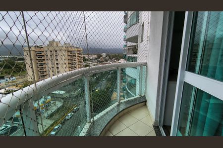 Apartamento à venda com 83m², 3 quartos e 2 vagasSacada da Suíte 1