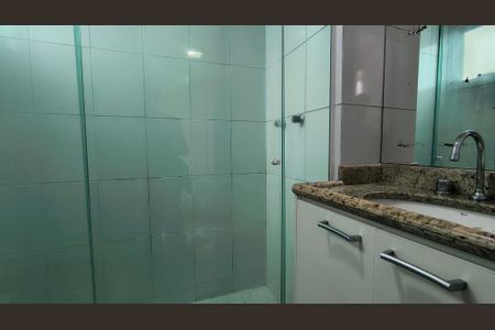 Apartamento à venda com 83m², 3 quartos e 2 vagasBanheiro da Suíte 1