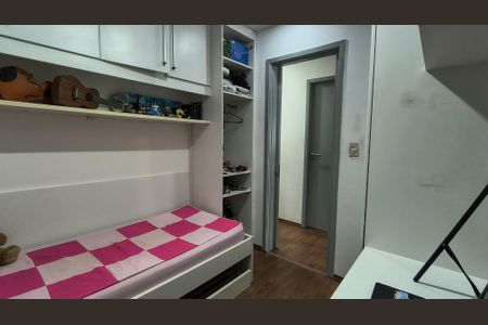 Apartamento à venda com 83m², 3 quartos e 2 vagasSuíte 2
