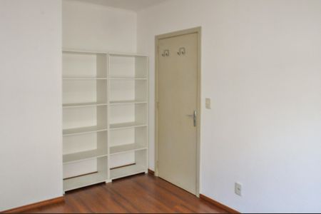 Quarto 1 de apartamento para alugar com 1 quarto, 50m² em Medianeira, Porto Alegre