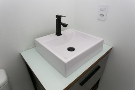 Apartamento para alugar com 35m², 2 quartos e 1 vaga Apartamento para alugar com 35m², 2 quartos e 1 vagaBanheiro