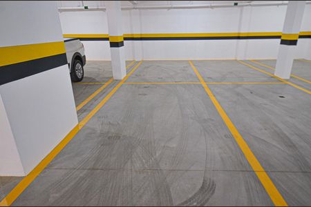 Apartamento à venda com 68m², 2 quartos e 2 vagas Apartamento à venda com 68m², 2 quartos e 2 vagasGaragem