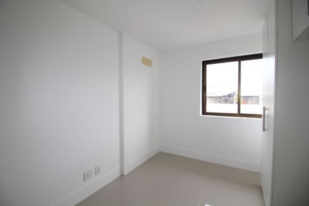 Quarto de apartamento para alugar com 1 quarto, 40m² em Freguesia (jacarepaguá), Rio de Janeiro