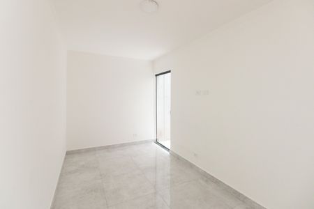 Quarto 2 de apartamento para alugar com 2 quartos, 44m² em Vila Santa Isabel, São Paulo