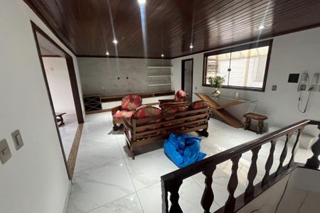 Apartamento para alugar com 240m², 3 quartos e 2 vagasCobertura