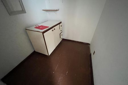 Apartamento para alugar com 240m², 3 quartos e 2 vagasQuarto de Serviço