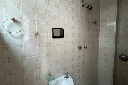 Apartamento para alugar com 240m², 3 quartos e 2 vagasBanheiro de Serviço