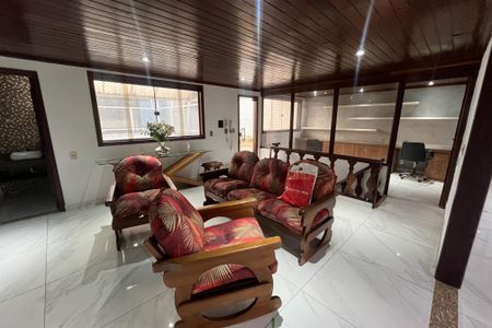 Apartamento para alugar com 240m², 3 quartos e 2 vagasCobertura