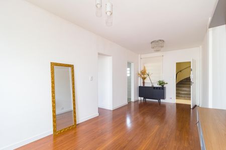 Apartamento à venda com 49m², 1 quarto e sem vaga Apartamento à venda com 49m², 1 quarto e sem vagaSala