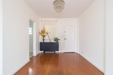 Apartamento à venda com 49m², 1 quarto e sem vaga Apartamento à venda com 49m², 1 quarto e sem vagaSala