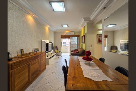 Sala de apartamento para alugar com 2 quartos, 102m² em Ponta da Praia, Santos