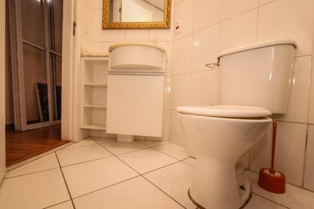 Apartamento à venda com 52m², 2 quartos e 1 vaga Apartamento à venda com 52m², 2 quartos e 1 vagaBanheiro