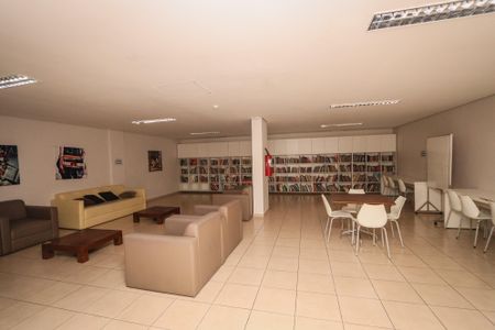 Apartamento à venda com 52m², 2 quartos e 1 vaga Apartamento à venda com 52m², 2 quartos e 1 vagaÁrea comum - Salão de festas