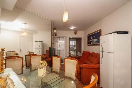 Sala de apartamento para alugar com 2 quartos, 52m² em Jardim Wanda, Taboão da Serra
