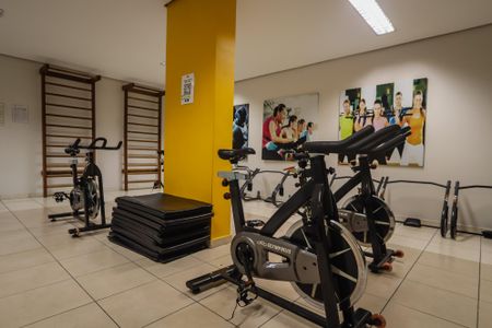 Apartamento à venda com 52m², 2 quartos e 1 vaga Apartamento à venda com 52m², 2 quartos e 1 vagaÁrea comum - Academia