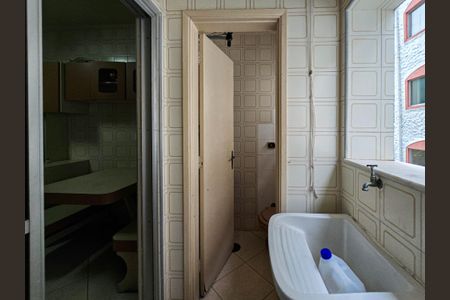 Apartamento para alugar com 86m², 2 quartos e 1 vagaÁrea de Serviço